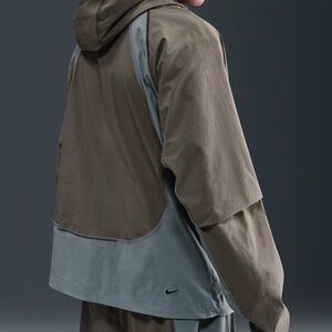 Nike Tech Men's Dri-FIT Woven Color-Block Windrunner Loose Jacket ***(Small)***